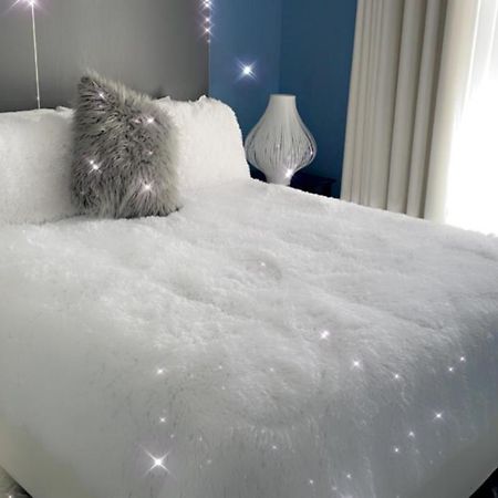 Moh Ville Guest House Масеру Экстерьер фото